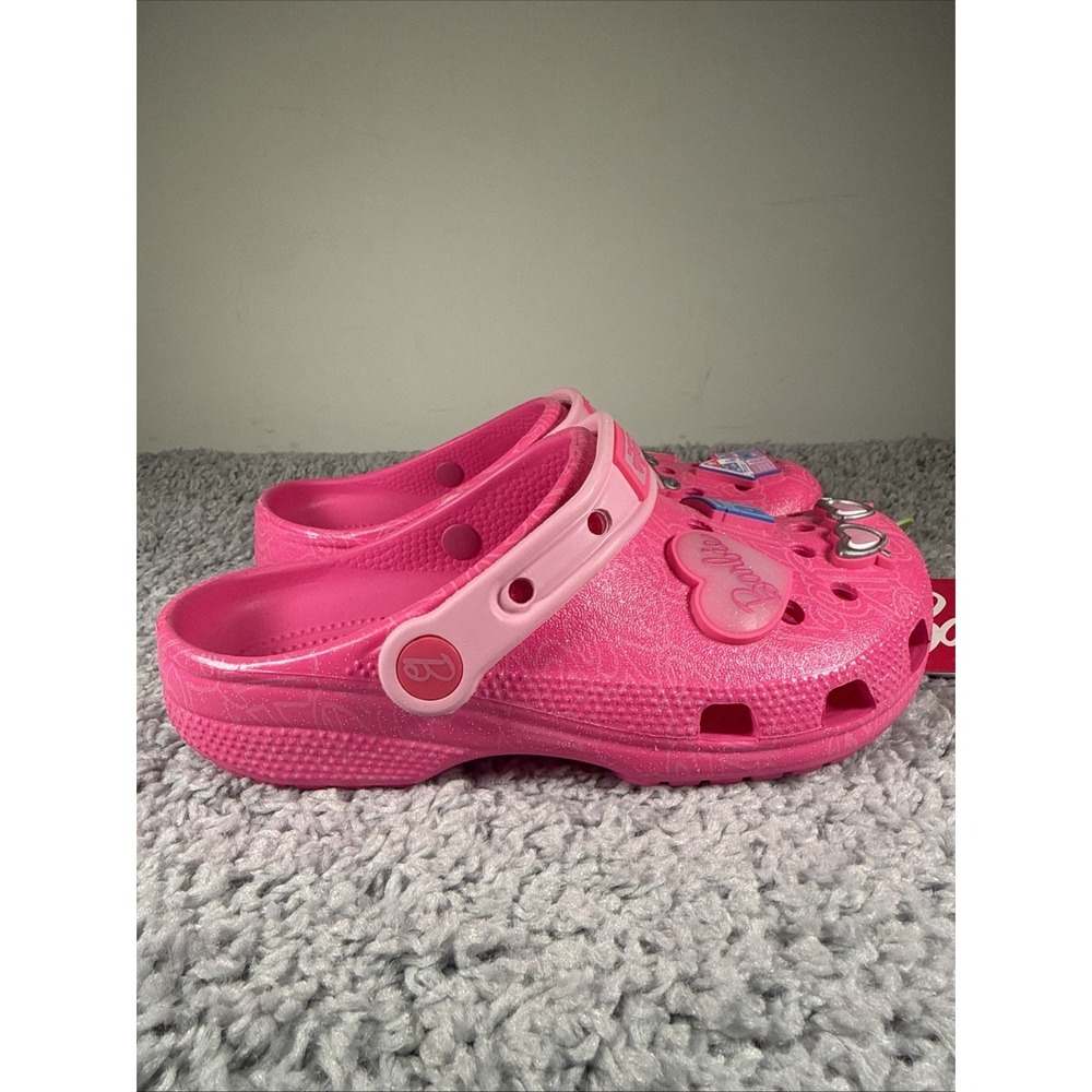 Crocs Kids Mattel Pink Barbie Classic Clogs 211406-90H Size J3 nwt